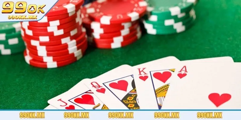 Mẹo đánh bài online tại nhà cái - Tập trung vào trận đấu